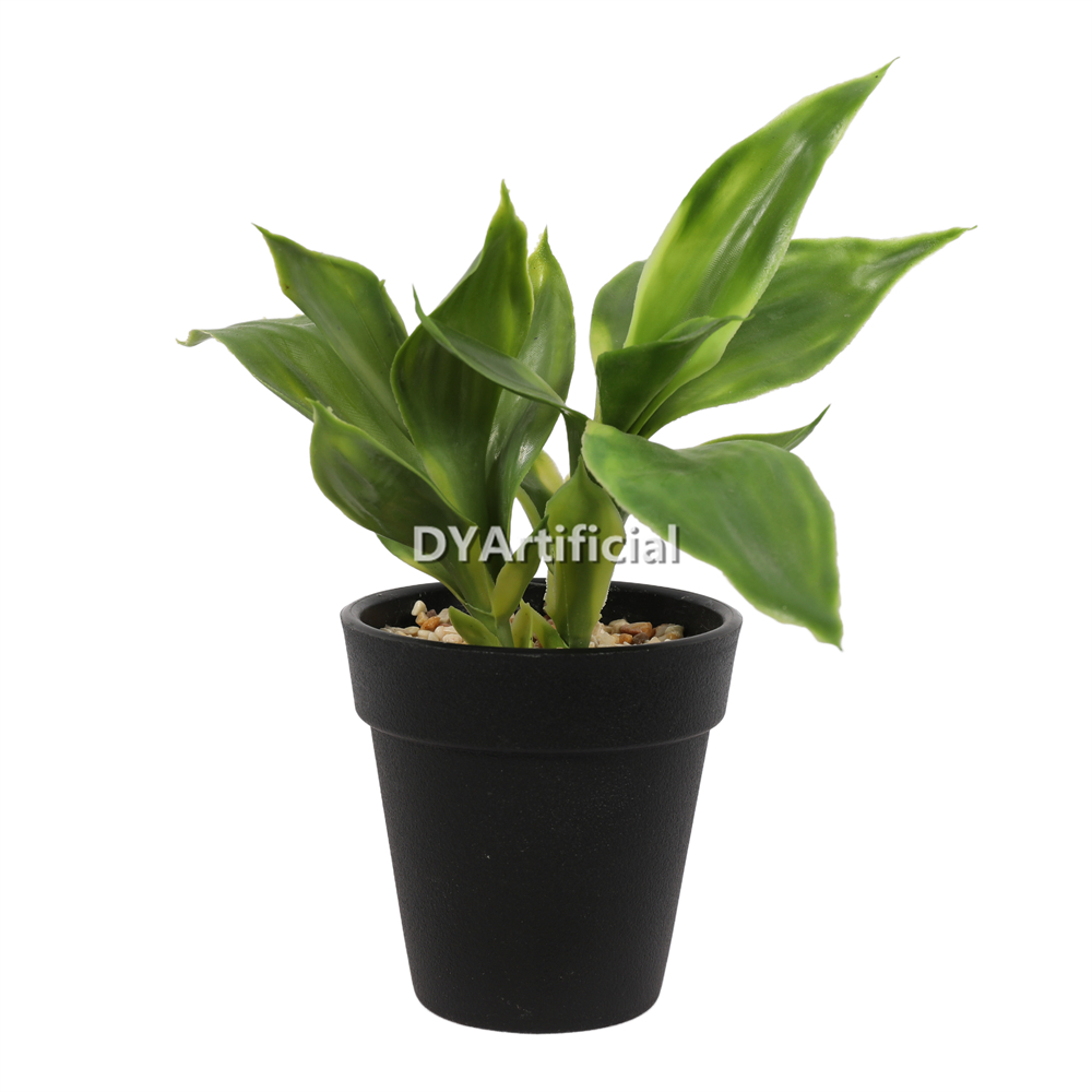 Artificial Plants In Plastic Pot 19.5CM Height